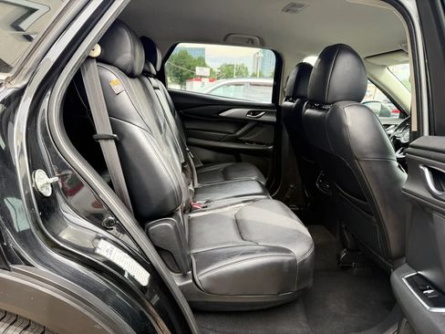 Used 2018 MAZDA CX-9 Touring FWD image 31