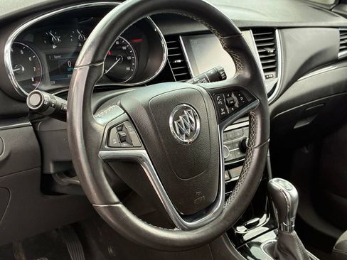 Used 2018 Buick Encore Preferred AWD/4WD image 18