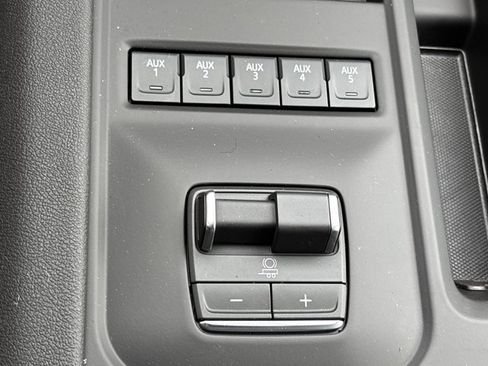 New 2026 GMC Sierra 2500 AT4 w/ AT4 Premium Plus Package image 46