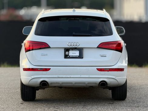 Used 2016 Audi Q5 2.0T Premium Plus w/ Technology Package AWD/4WD image 4