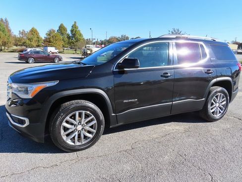 Used 2017 GMC Acadia SLE image 14