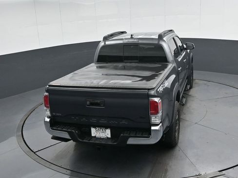 Used 2023 Toyota Tacoma TRD Off-Road image 39