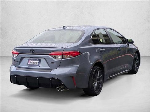 Used 2026 Toyota Corolla SE image 5