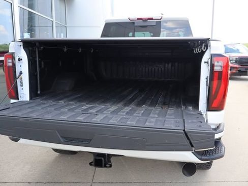 Used 2024 GMC Sierra 2500 Denali w/ Denali Reserve Package AWD/4WD image 15