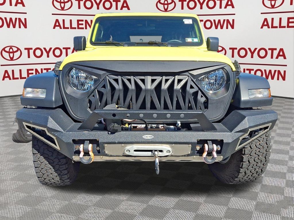 Used 2023 Jeep Wrangler Sport AWD/4WD image 2