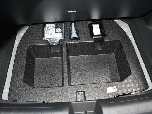 Used 2025 Honda Civic Sport Touring image 36