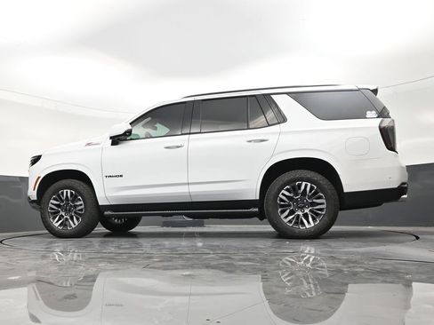 Used 2026 Chevrolet Tahoe Z71 w/ Comfort Package AWD/4WD image 20