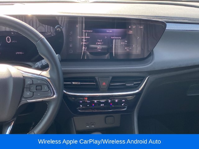 Certified 2024 Buick Encore GX Avenir w/ Avenir Convenience Package FWD image 9