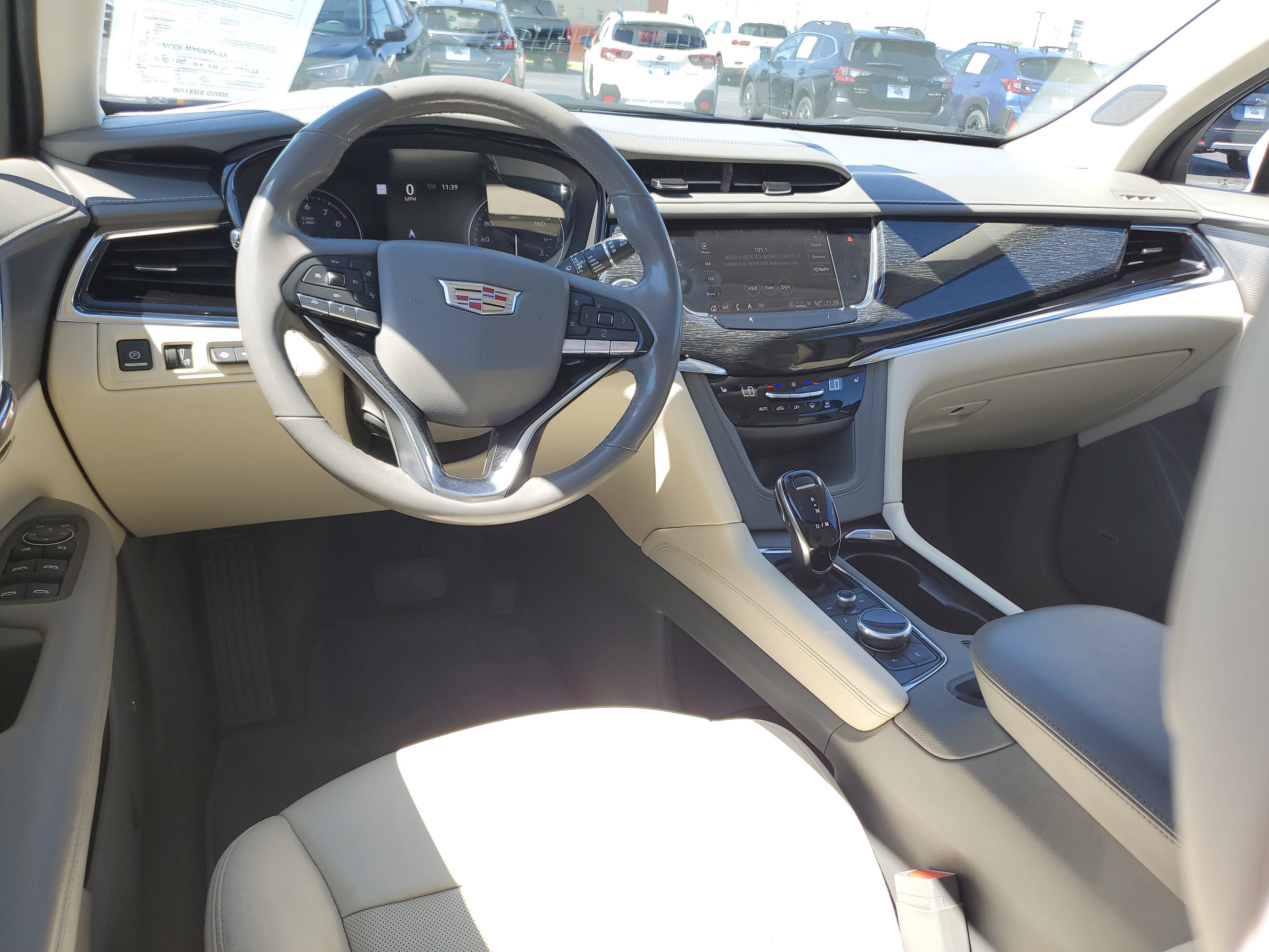 Used 2021 Cadillac XT6 Premium Luxury FWD image 9