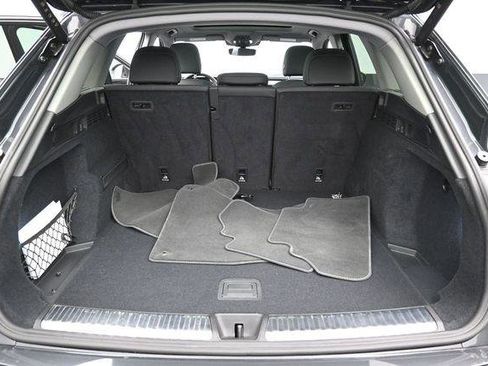 Certified 2025 Audi Q5 Premium w/ Convenience Package AWD/4WD image 31