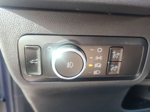 New 2025 Ford Escape ST-Line Select w/ Tech Pack #2 image 17