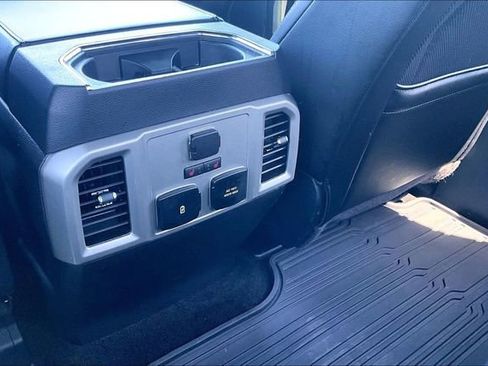 Used 2017 Ford F150 Lariat w/ Equipment Group 502A Luxury image 11