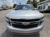 Used 2019 Chevrolet Suburban LT image 3