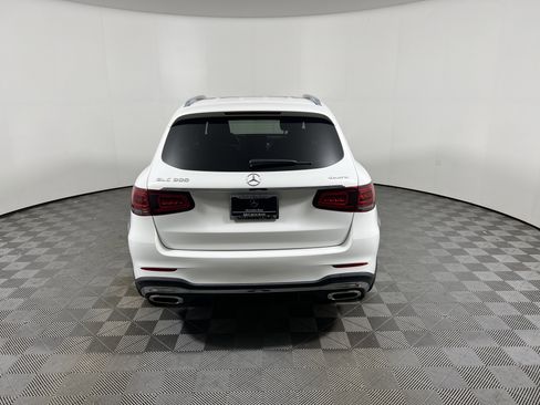 Used 2020 Mercedes-Benz GLC 300 4MATIC image 4