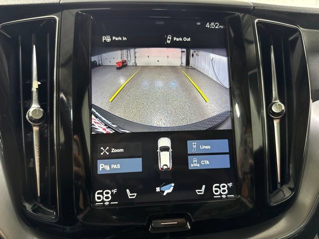Used 2019 Volvo XC60 T5 Momentum w/ Multimedia Package AWD/4WD image 19