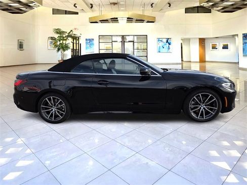 Used 2024 BMW 430i Convertible image 8