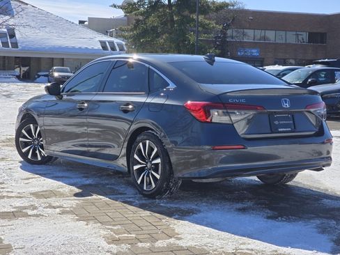Used 2024 Honda Civic EX image 16