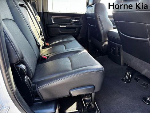 Used 2017 RAM 3500 Laramie w/ Convenience Group image 28