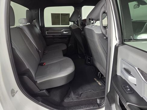 Certified 2022 RAM 2500 Big Horn image 32