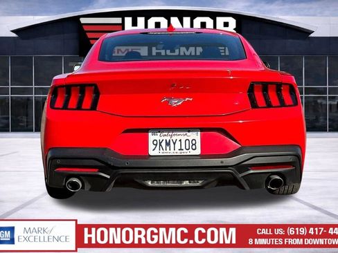 Used 2024 Ford Mustang Premium image 5