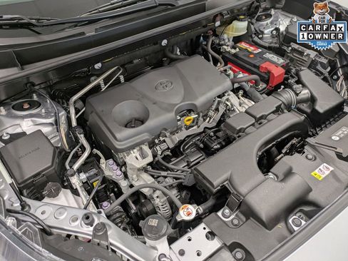 Used 2020 Toyota RAV4 Limited image 32