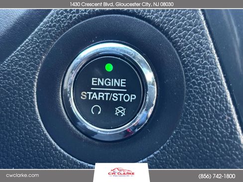 Used 2017 Ford Explorer XLT w/ Equipment Group 202A image 23