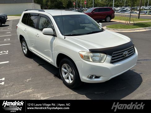Used 2009 Toyota Highlander 2WD image 1