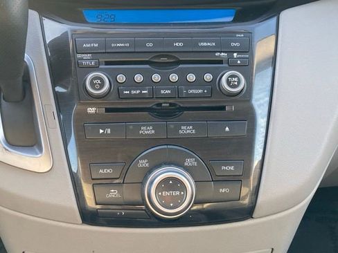 Used 2011 Honda Odyssey Touring image 19