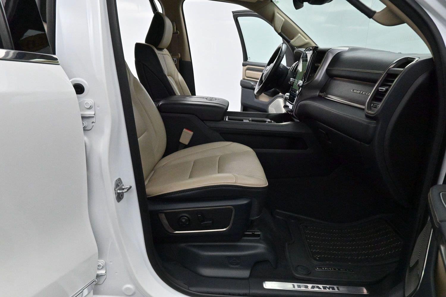Used 2020 RAM 1500 Limited AWD/4WD image 38