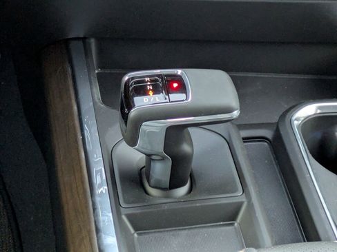 New 2026 Chevrolet Silverado 1500 High Country w/ Technology Package image 13