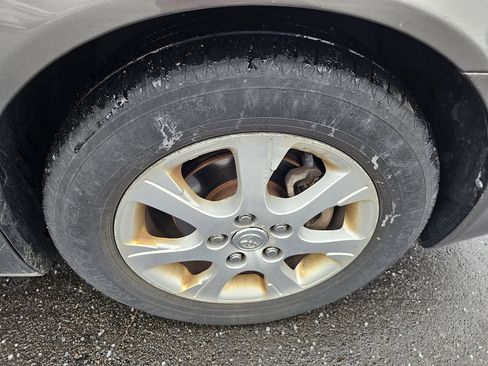 Used 2005 Toyota Camry LE image 13