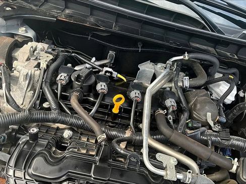Used 2024 Nissan Altima 2.5 SR FWD image 30