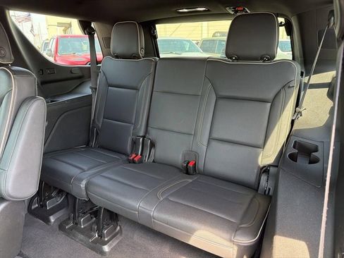 Used 2021 GMC Yukon SLT w/ SLT Luxury Plus Package RWD image 23
