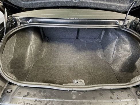 Used 2022 Dodge Challenger R/T w/ Plus Package image 25