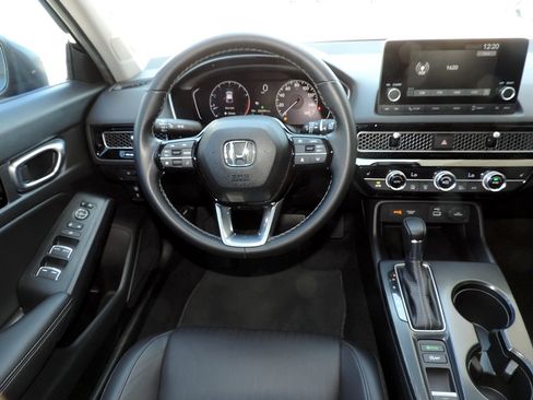 Used 2024 Honda Civic EX-L image 19
