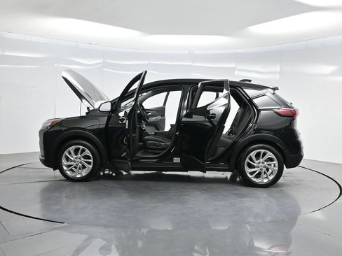 New 2027 Chevrolet Bolt LT w/ Comfort Package FWD image 57