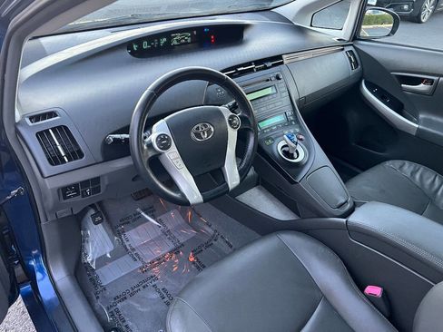 Used 2010 Toyota Prius Five image 18