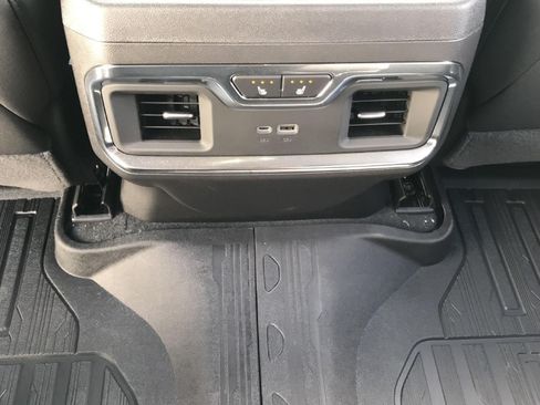 Used 2026 GMC Sierra 1500 Elevation AWD/4WD image 22