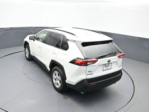 Certified 2020 Toyota RAV4 LE w/ All Weather Liner Package image 38