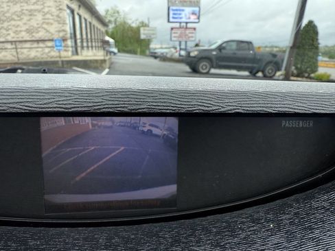 Used 2009 Toyota Venza AWD image 29