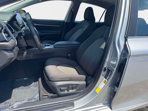 Certified 2023 Toyota Camry LE FWD image 14