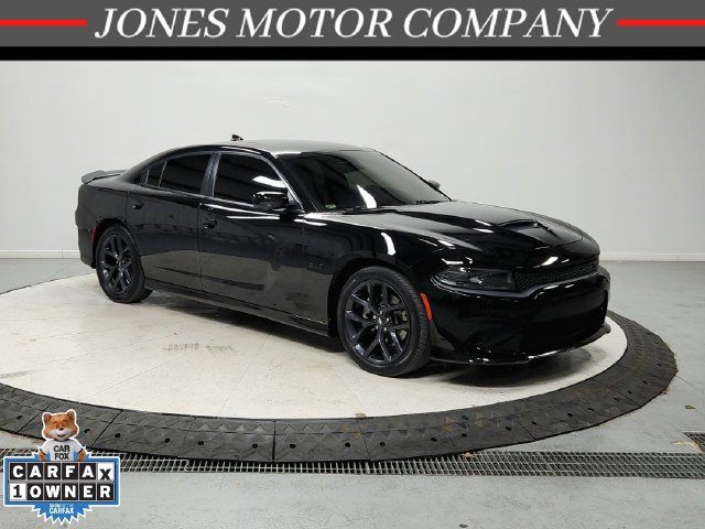 Used 2023 Dodge Charger R/T w/ Plus Group RWD image 1
