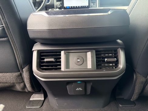 Used 2026 Ford F150 Lariat AWD/4WD image 34