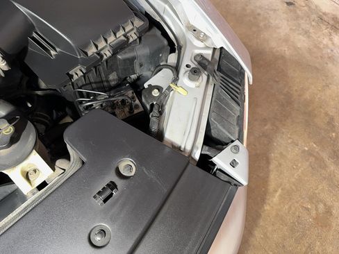 Used 2005 Ford Mustang GT RWD image 80