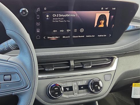 New 2026 Buick Envista Preferred w/ Advanced Safety Package image 16