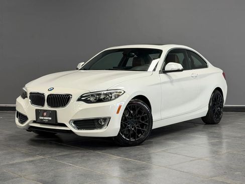 Used 2017 BMW 230i Coupe image 1