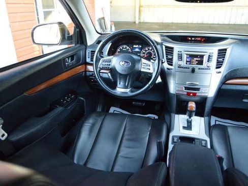 Used 2013 Subaru Outback 2.5i Limited w/ Moonroof Pkg image 48