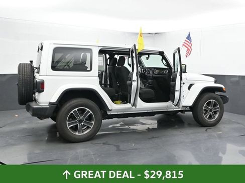 Used 2023 Jeep Wrangler Unlimited Sahara AWD/4WD image 54