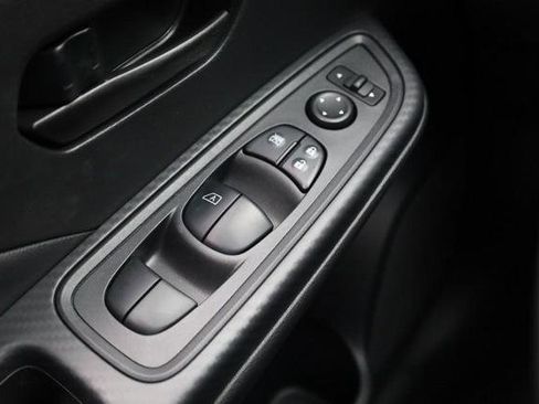 New 2025 Nissan Versa S w/ Trunk Package image 17