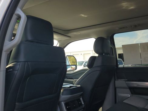 Used 2024 Ford F350 Limited w/ FX4 Off-Road Package image 13